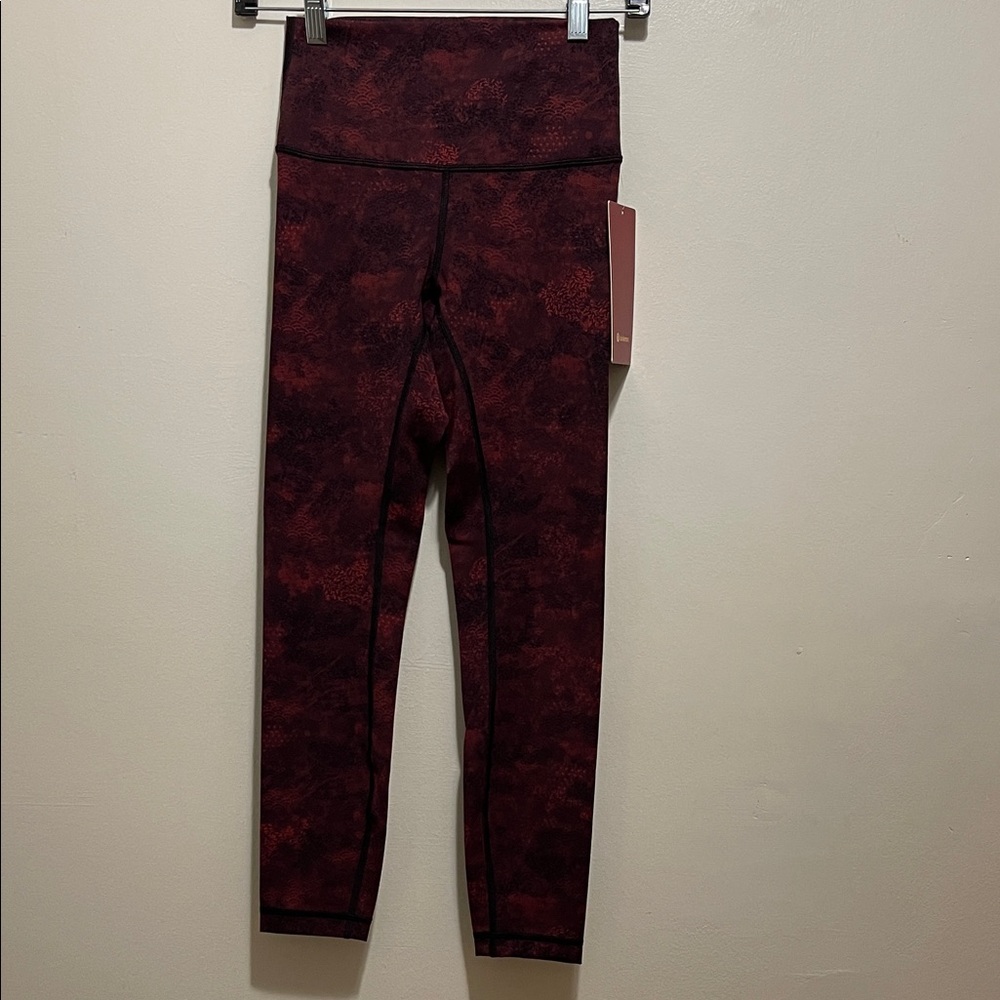 Lululemon Athletica Dark Red / black print Leggings